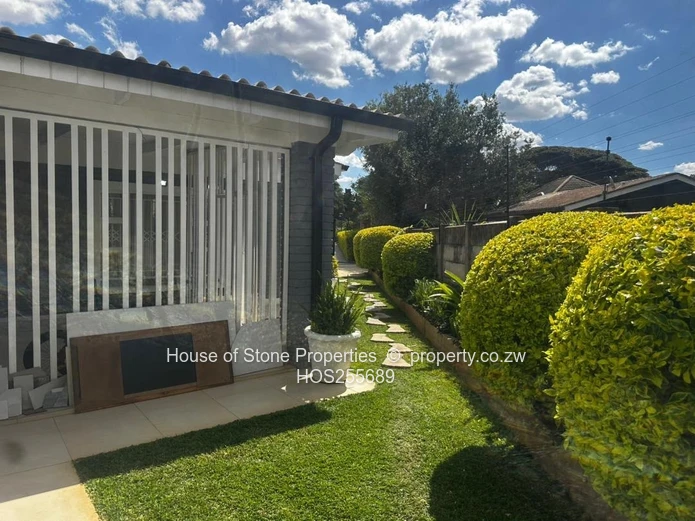 Fully furnished 3-bedroom cottage in Mt Pleasant
