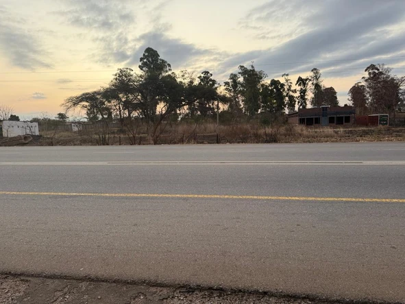 Commercial & Industrial Land