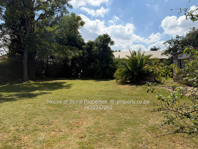 USD $400,000 | Commercial or Residential Opportunity