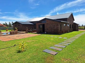5 Bedroom House