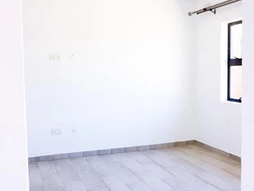 3 Bedroom Garden Flat