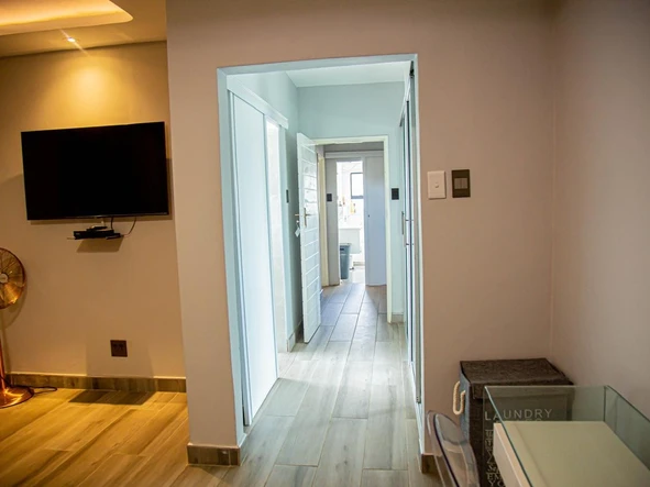 3 Bedroom Flat & Apartment