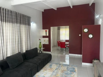 3 Bedroom Garden Flat