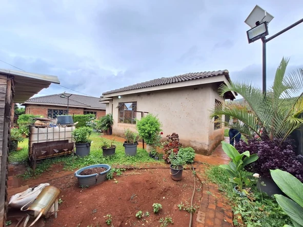 5 Bedroom House